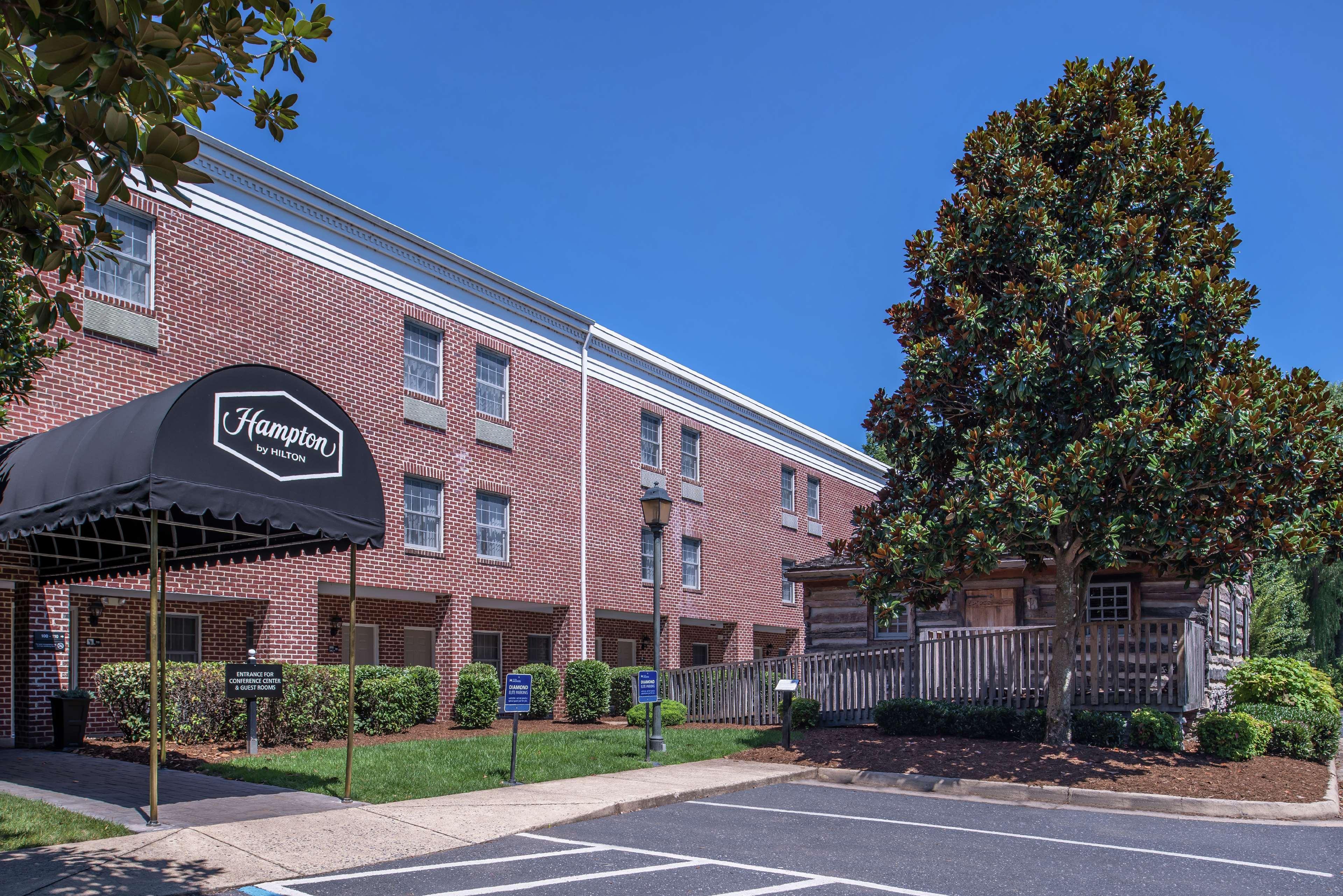 Hampton Inn Lexington Historic Area Exterior foto